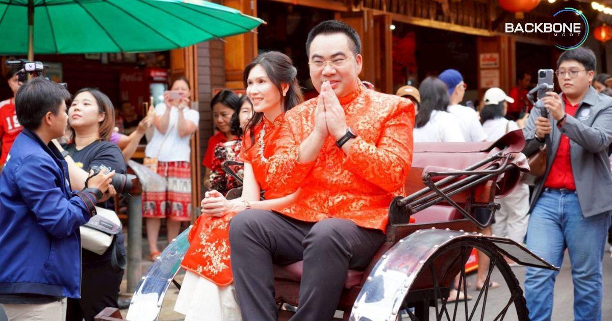 แต่งชุดจีนเที่ยวตลาดโบราณ “ชุมชนบ้านชากแง้ว”