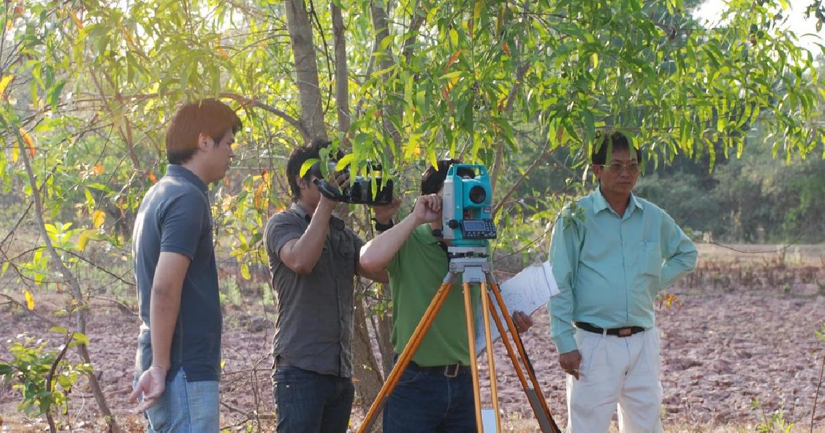 กรมที่ดินเริ่ม บอกดิน 2 สำรวจข้อมูลที่ดินสำหรับนำไปใช้ในโครงการเดินสำรวจออกโฉนดที่ดินในพื้นที่