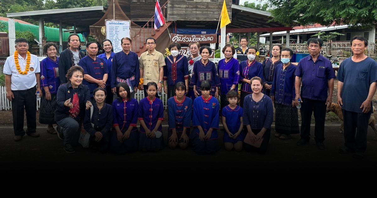พ่อเมืองนครพนม ชื่นชมอำเภอเรณูนคร