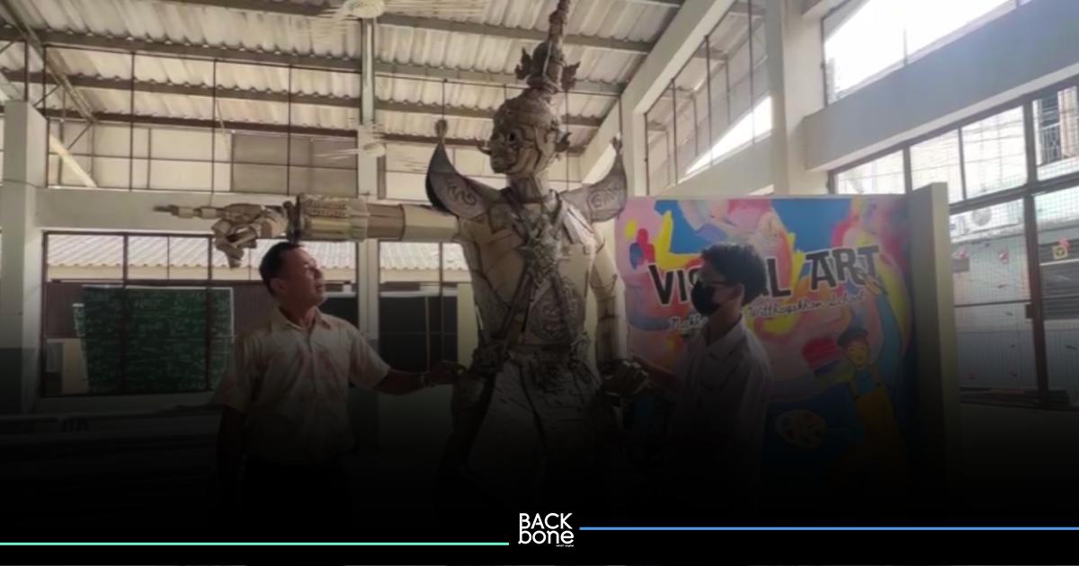 เด็กไทยสุดเก่ง! สร้าง “หุ่นทศกัณฐ์” จากกล่องกระดาษความสูง 2.70 เมตร