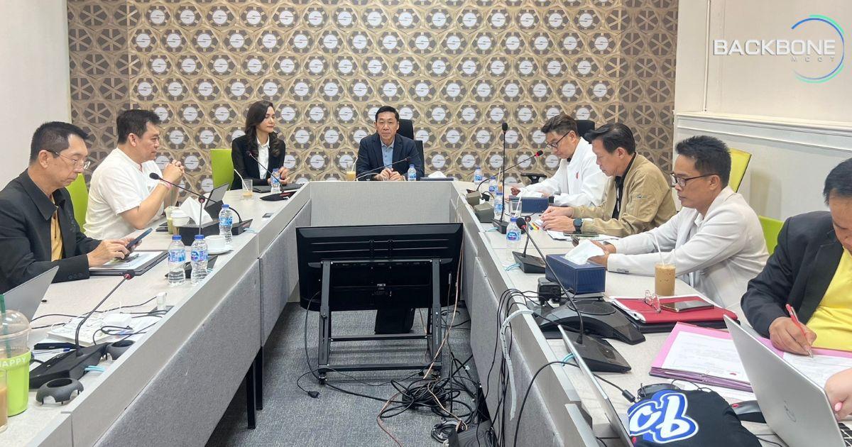 พรรคปวงชนไทย ฟิตตั้งวอร์รูม เกาะติดการเมือง