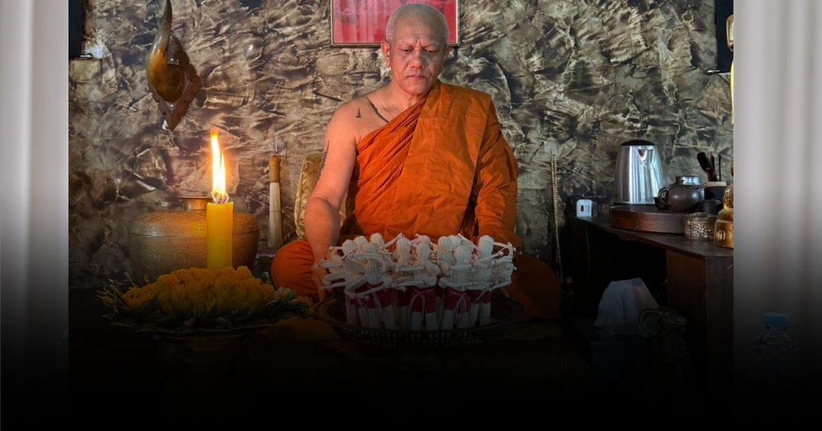 สุดยอดตำนาน “หุ่นพยนต์” “หุ่นพยนต์ พ่อหุ่นพยนต์เพรชปราบ
