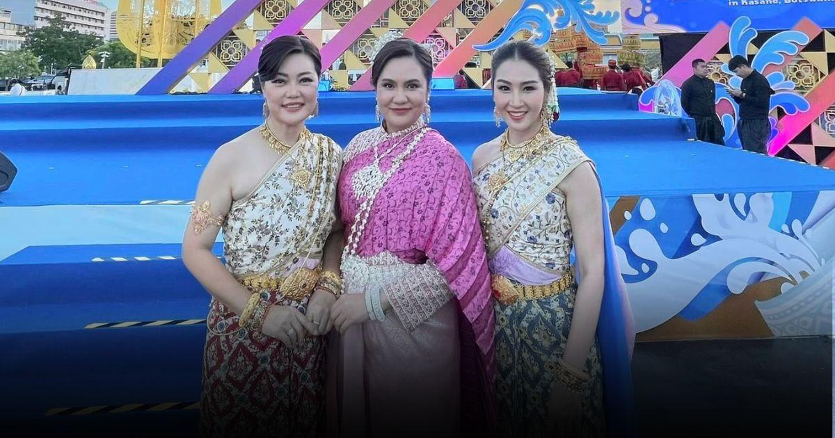 3 สาว 3 สไตล์ โดดเด่นในชุดไทย ชวนแฟนข่าวใส่ผ้าไทยได้ทุกโอกาส