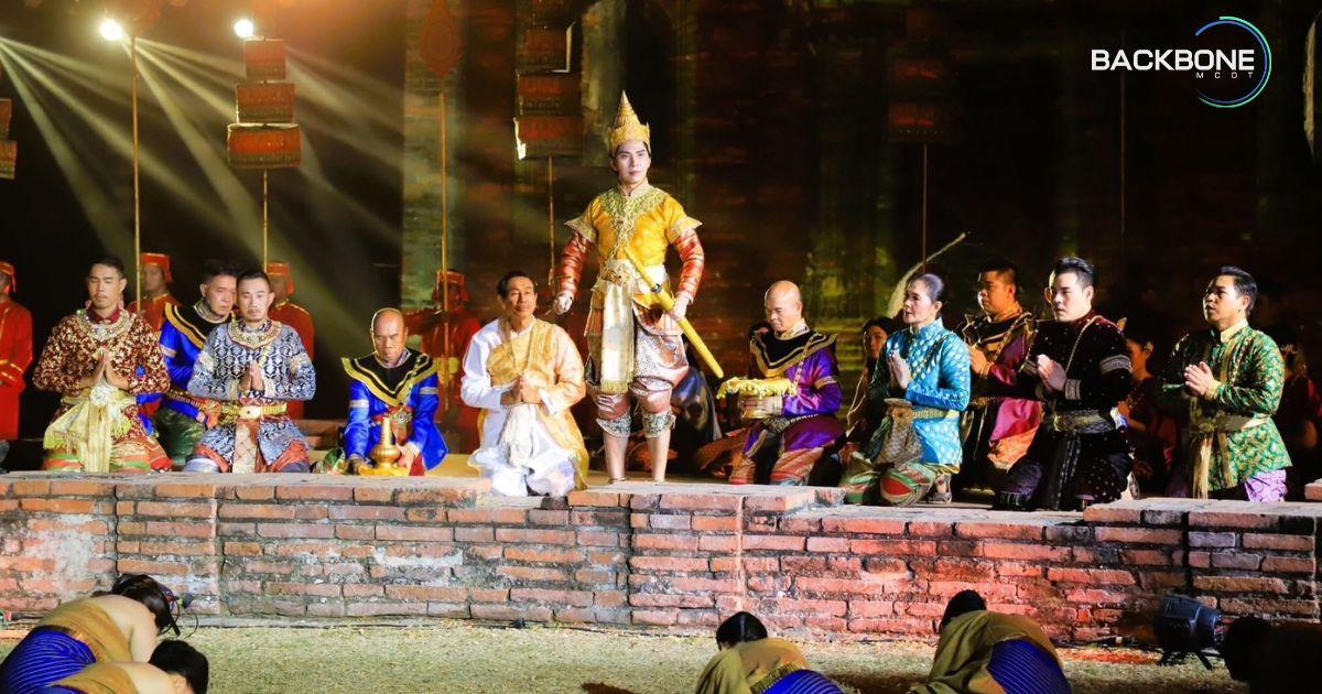 สวมชุดไทย ไปเที่ยวงานใหญ่ แผ่นดินสมเด็จพระนารายณ์ฯ 2568